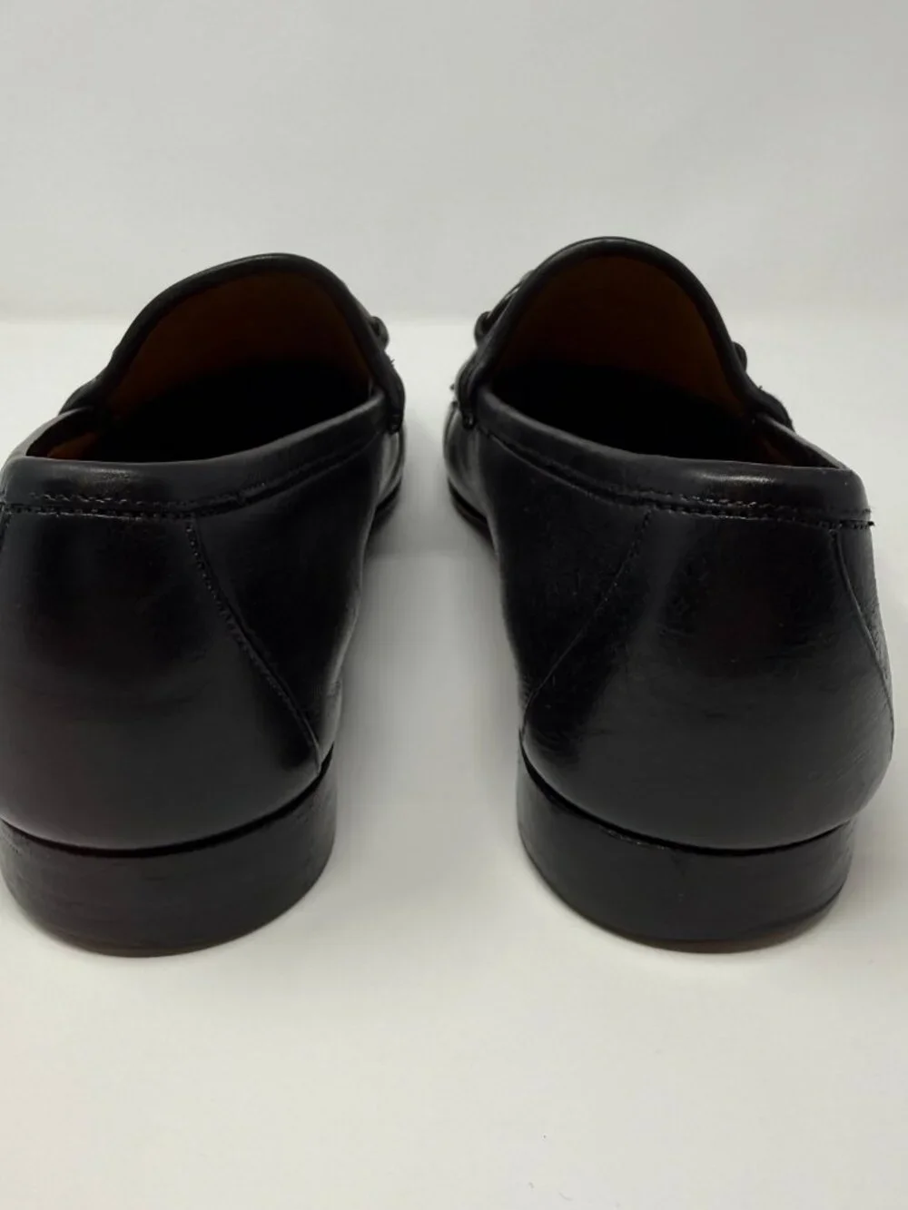 Gucci Leather Horsebit Loafers Men's 9.5 D Black Classic Designer Preppy Luxury